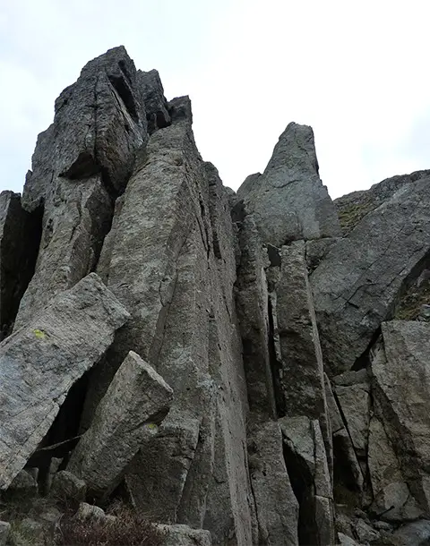 Heading up to the pinnacles