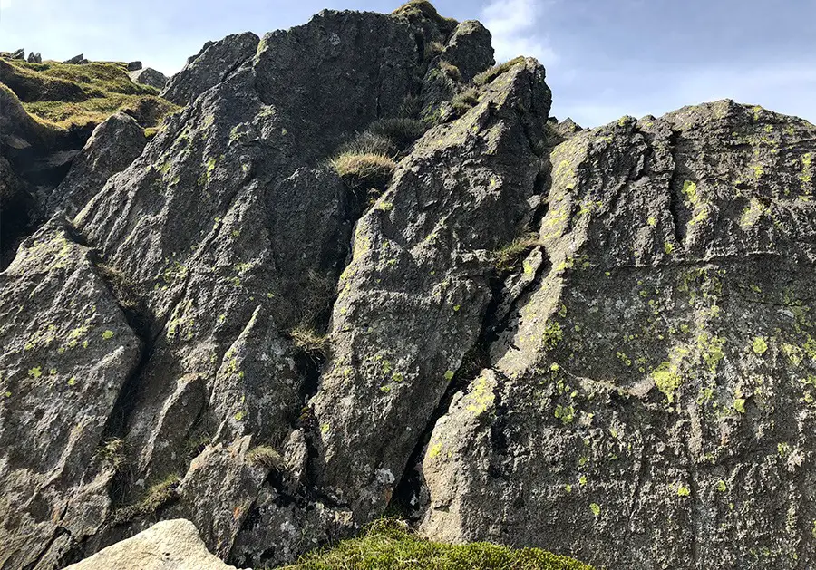 2nd Large step on Striding Edge continuation