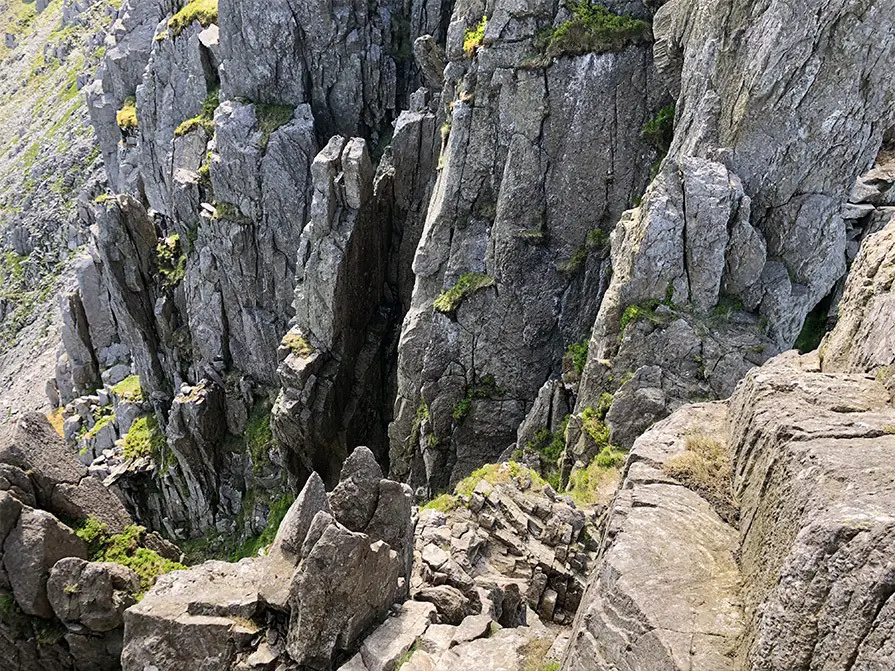 Left side of the Great Pinnacle Gap on Bristly Ridge